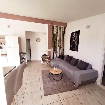 דירות פרימוסטן Apartman Simun מראה חיצוני תמונה