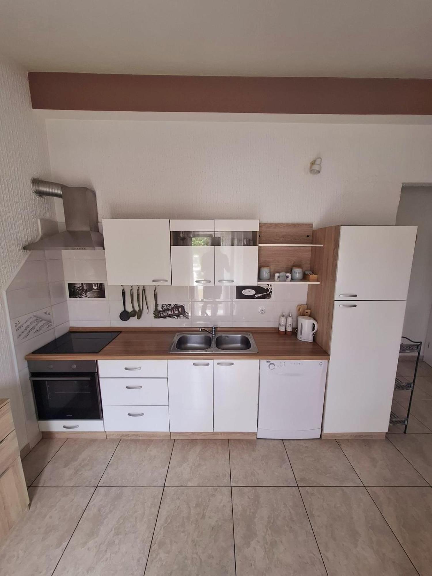 דירות פרימוסטן Apartman Simun מראה חיצוני תמונה